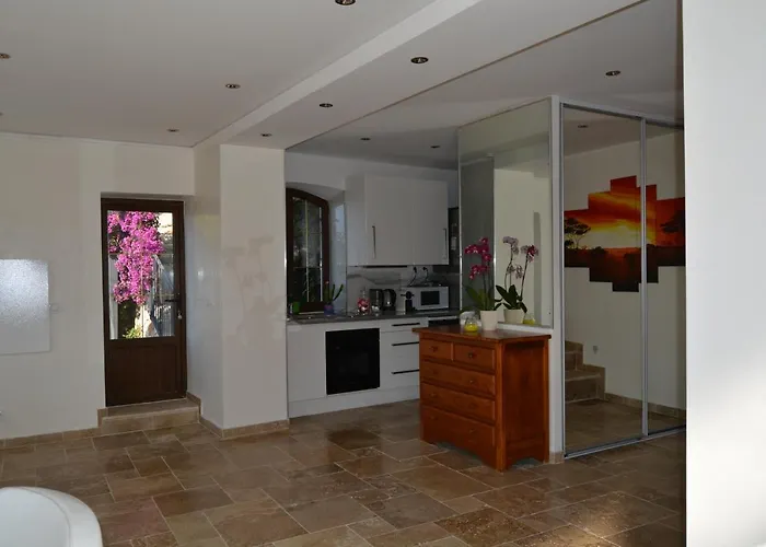 Petit Coin De Paradis A Cote De Monaco فيلة روكوبرُن كاب مارتي